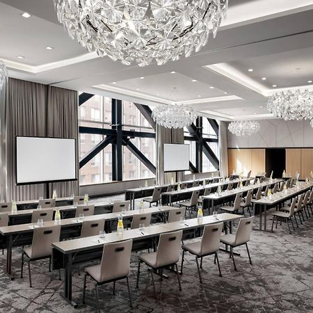 Humaniti Hotel Montreal, Autograph Collection Екстер'єр фото
