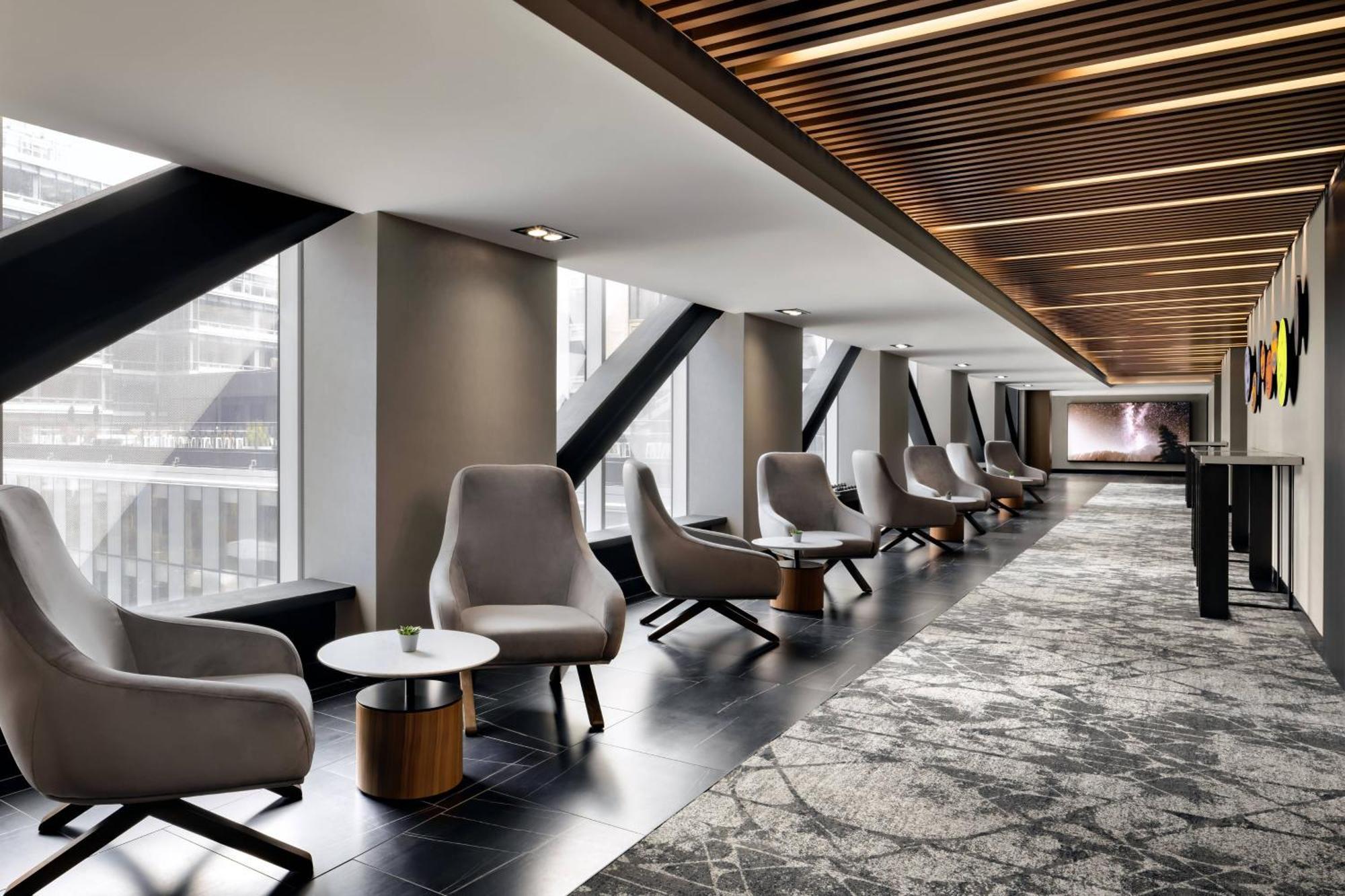 Humaniti Hotel Montreal, Autograph Collection Екстер'єр фото