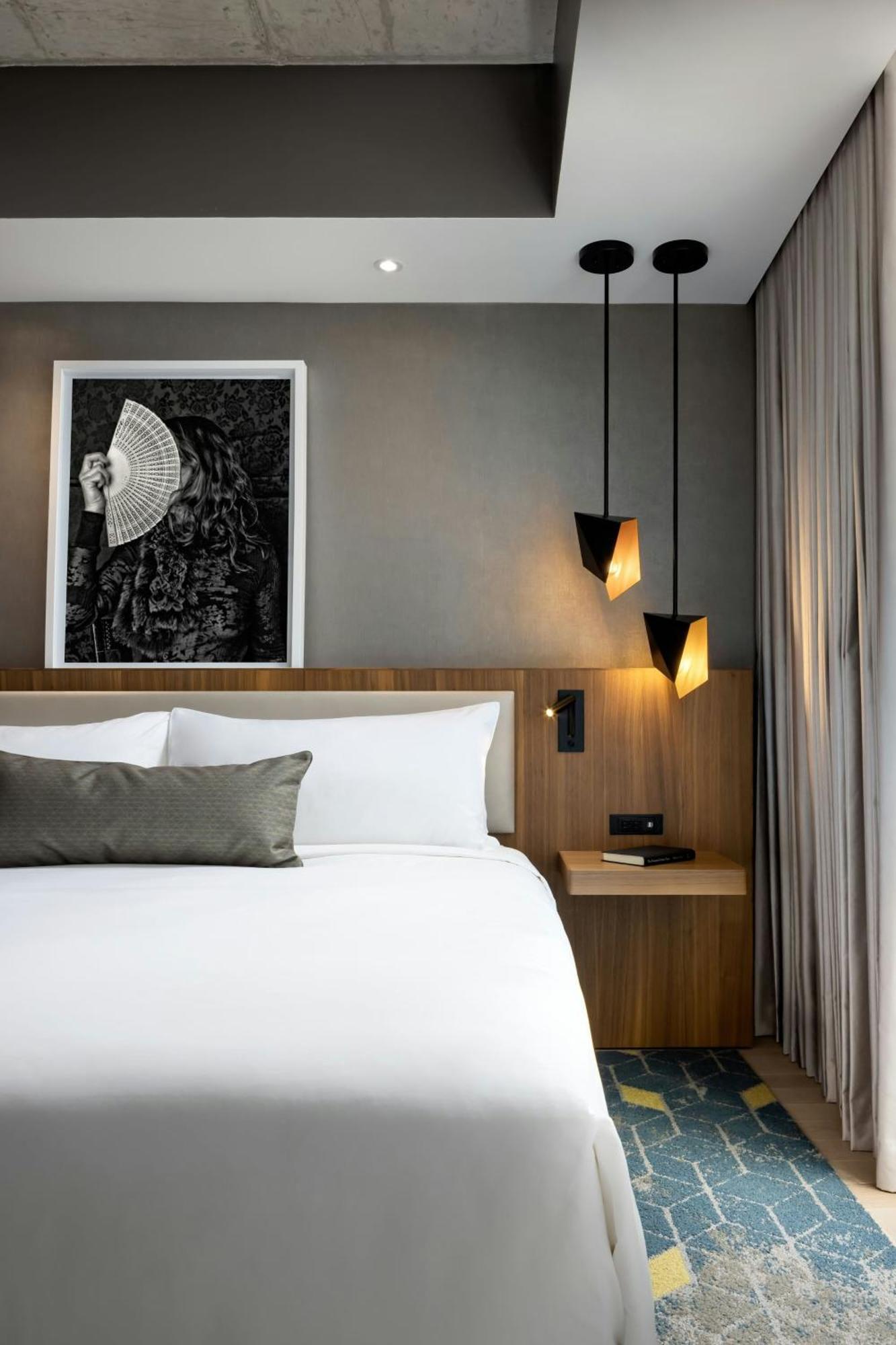 Humaniti Hotel Montreal, Autograph Collection Екстер'єр фото