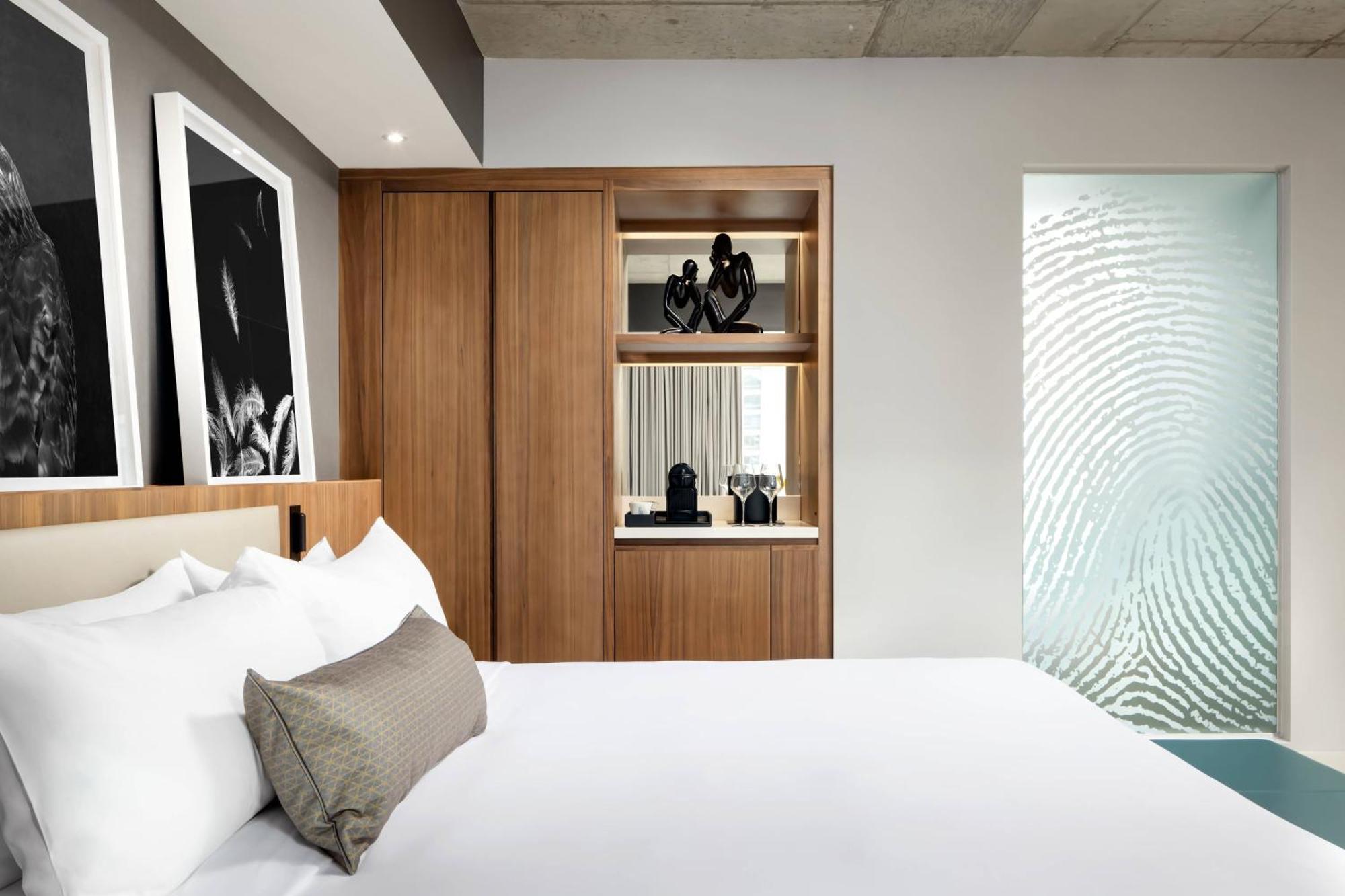 Humaniti Hotel Montreal, Autograph Collection Екстер'єр фото